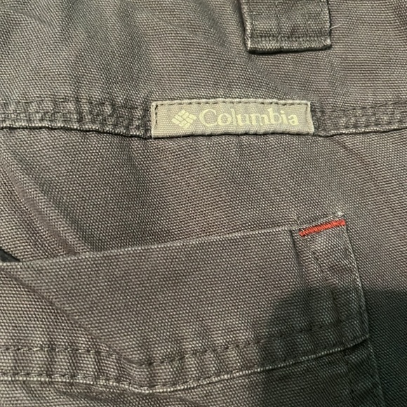 Men’s Columbia Omni-Shield Pants, 38x30 - Picture 6 of 12